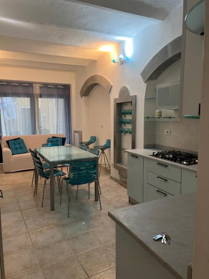 מלון לריצ'י La Torretta A San Terenzo מראה חיצוני תמונה